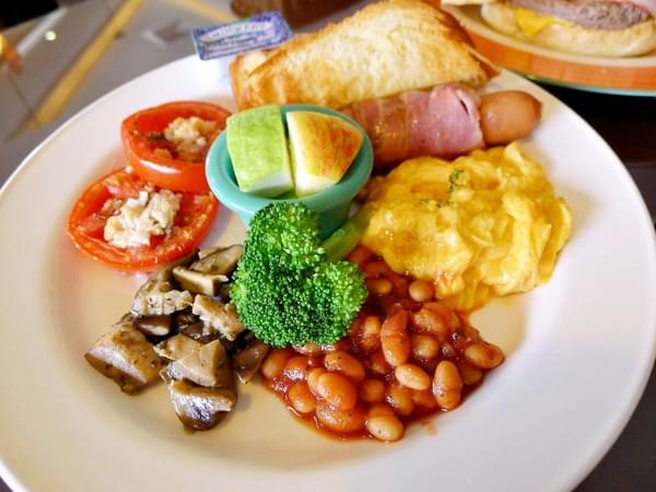 波尼多早午餐：【高雄】波尼多早午餐．高雄異國早午餐．桑尼瘦不了