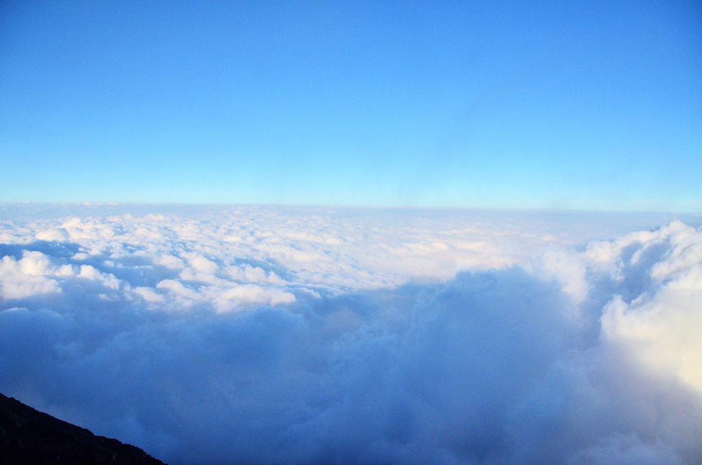 3775 63 登上富士山欣賞那道御來光 輕旅行