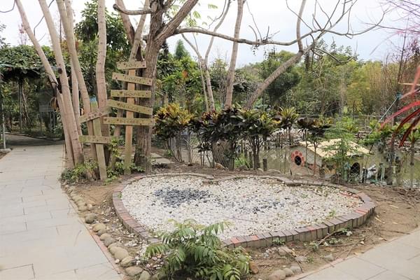 彰化大村 花樹銀行 農村好棧 Love愛心樹 雙愛心造景甜蜜放閃 輕旅行