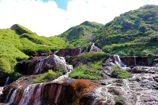 九份黃金瀑布：【新北瑞芳景點】金瓜石黃金瀑布~攝影玩家拍攝風景 列為必造訪的口袋名單